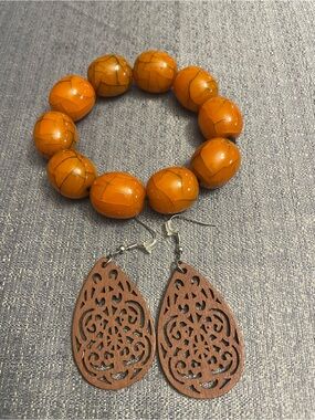Handmade Vintage Faux Amber Resin Beads Stretch Bracelet W/Free Earrings